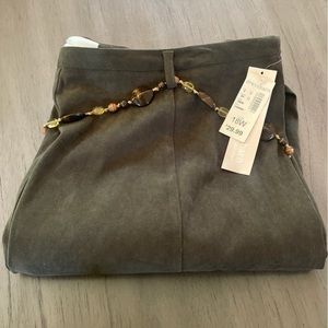 Dark green mid-length skirt